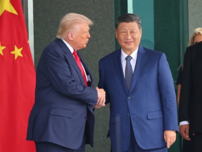 Xi ostrzegł Trumpa, by nie popadł w „błędne koło wzajemnych odwetów”