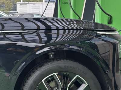 Za 5 lat będziemy się potykać o stacje ładowania. Rząd ma nowe ramy