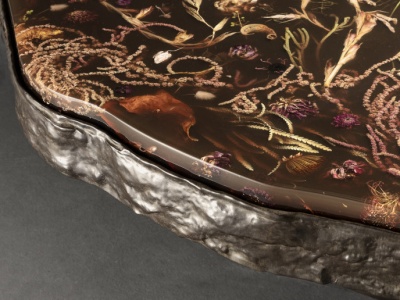 WELL ART: Marcin Rusak i jego żywiczne kapsuły czasu