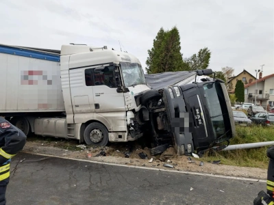5000 złotych i 12 punktów – najwyższy możliwy mandat po kolizji dwóch MAN-ów
