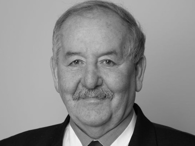 Ławeczka Włodzimierza Sajdy stanęła w Parku Fabrycznym