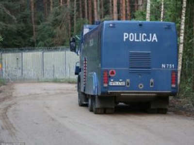 Pijany żołnierz ostrzelał cywilne auto. Nie trafi do więzienia?