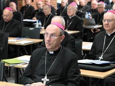 Nowy statut Episkopatu Polski – biskupi ułatwiają sobie pracę