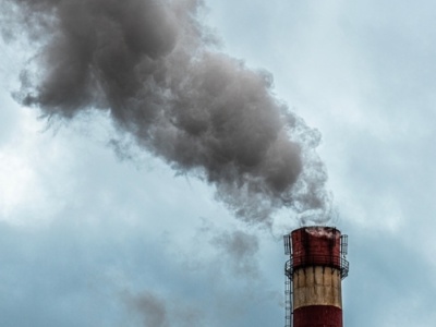 Chińczycy zamienią CO2 w plastik. I to biodegradowalny