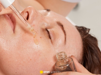 To odmładzajace serum za 20 zł ma skład jak kosmetyki z najwyższej półki. Perełka!