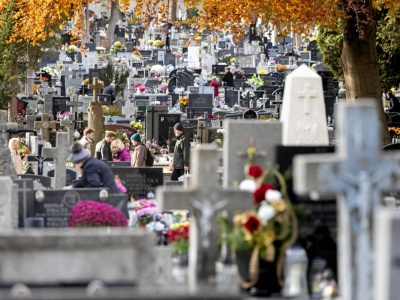 Chcesz odkupić miejsce na cmentarzu? Możesz mieć problemy. Taka transakcja będzie nieważna