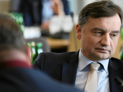 Czy Zbigniew Ziobro powinien trafić do aresztu? Tak odpowiedzieli Polacy