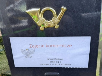 Halloweenowy żart, który niemal przyprawił o zawał. Mieszkańcy Warszawy, którzy nie dali cukierka, zdziwili się w sobotę rano