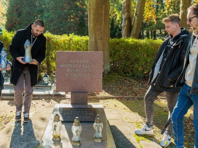 Studenci ZUT-u pamiętają o byłych rektorach