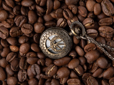 Dzieje kawy. Od etiopskich legend do europejskich kawiarni