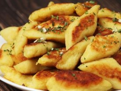 Gdy portfel świeci pustkami, robię kopytka. Wychodzą smaczne i mięciutkie dzięki prostemu składnikowi