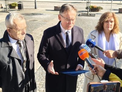 Afera w Nowym Sączu nabiera tempa. Pozew przeciwko Handzlowi po słowach o „spisku Mularczyków”