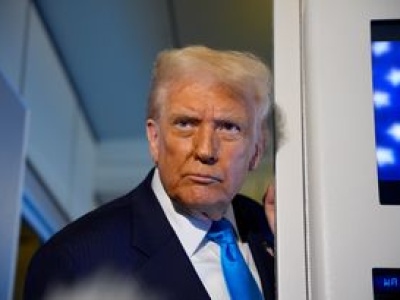 Naloty ICE na imigrantów. Trump: 