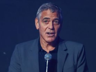 Clooney o zamianie Bidena na Harris. 