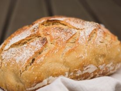 Gdy mam drożdże, robię ten chleb. Ma mięciutki środek i chrupiącą skórkę