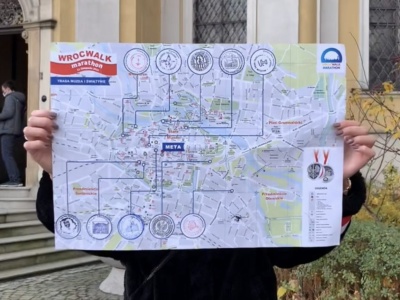 Niepodległościowy WrocWalk 2025 – trzy nowe trasy, zabawa dla całej rodziny. Trwają zapisy.