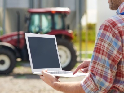 Sztuczna inteligencja, drony i nowoczesne maszyny. Konferencja poświęcona Rolnictwu 4.0