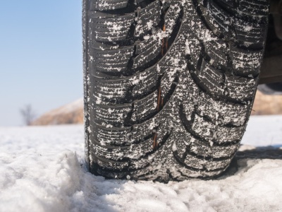 Ile lat można jeździć na oponach zimowych? Eksperci nie mają wątpliwości