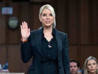 Udaremniony zamach terrorystyczny w USA. Zarzuty dla powiązanych z Państwem Islamskim