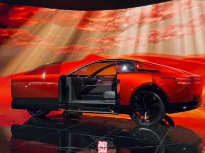 Widziałem z bliska nową luksusową markę Toyoty. Na Century liczy cała Japonia