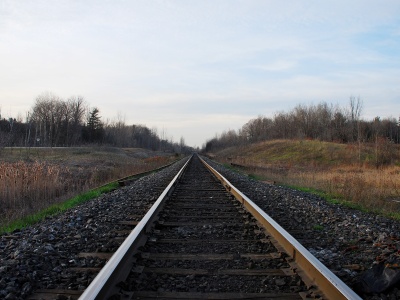 Stopy metali pamiętają swój kształt. Nadjeżdża kolejowa rewolucja