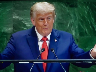 Patrzcie, jak najbogatsi jeszcze się bogacą. Niebywałe, co zrobił Donald Trump