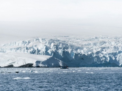 Ponad 2 kilometry w 2 dni. Tak szybko nie rozpadał się żaden lodowiec