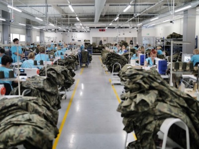 Częstochowski oddział Maskpolu zajmuje się m.in. produkcją mundurów dla Wojska Polskiego. Zobaczcie zdjęcia!