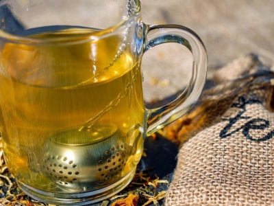 Ten zielony napar z 3 składników działa jak botoks! Koleżanki będą błagać o przepis