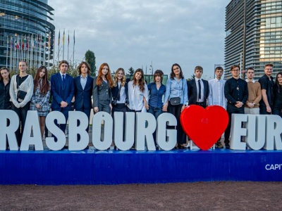 Liceum z Biecza wzięło udział w młodzieżowej sesji Euroscoli w Strasburgu