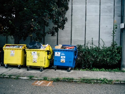 Jeżeli nie segregujesz śmieci, mieszkańcy mogą donieść na ciebie na grupach lokatorskich