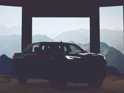 Nowa Toyota Hilux EV może trafić do sprzedaży w 2026 roku. Głównie na Bliski i Daleki Wschód czy powalczy z Cybertruckiem?