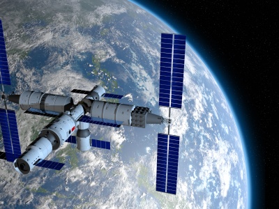 Powrót chińskich astronautów opóźniony po uderzeniu statku kosmicznego w szczątki