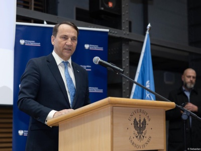 Studentki przerwały wystąpienie Sikorskiego na Uniwersytecie Warszawskim. Poszło o Palestynę