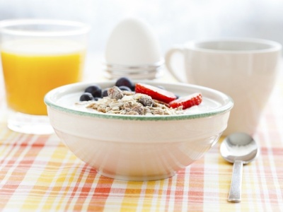 O niebo zdrowsza od owsianki. Seniorzy powinny jeść regularnie