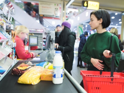 Tyle naprawdę zarabiają Polacy. Średnia krajowa to dla wielu marzenie
