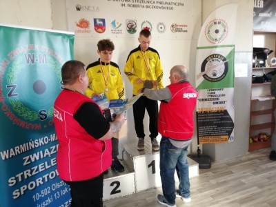 Elbląska młodzież w strzeleckim Pucharze Warmii i Mazur