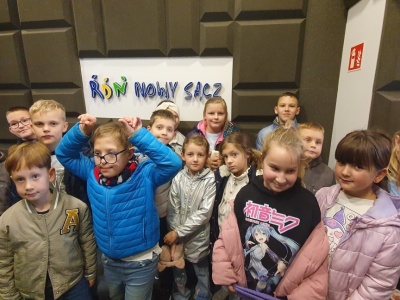 Dzieci z Niskowej odwiedziły Radio RDN Nowy Sącz. Nie zabrakło pięknych podziękowań