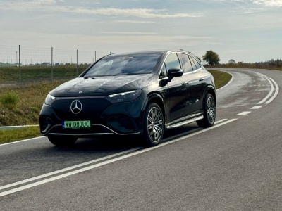 Mercedes EQE 500 SUV. Wielki, drogi i mocny jak czołg. Ale sąsiad nie będzie zazdrościł