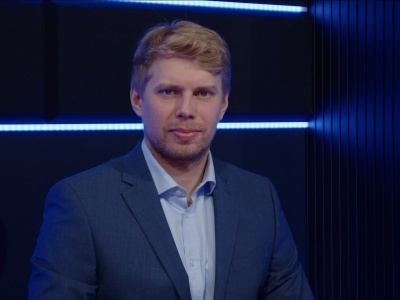 Banki ciągną WIG20 w dół po cięciu stóp