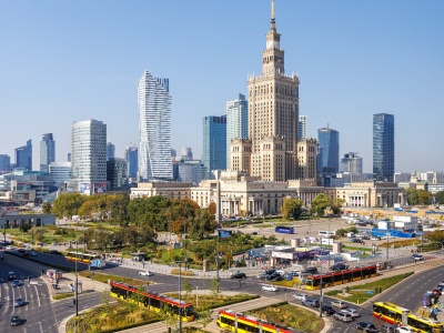 Coraz więcej obcokrajowców chce mieszkać w Polsce. Szczególnie w tych regionach