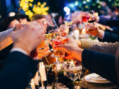 Jak przygotować zaplecze na gorący grudzień w Twojej restauracji?