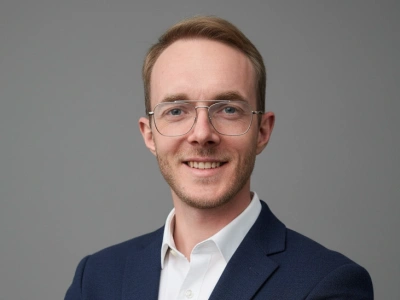 GrantBot.AI z Trójmiasta automatyzuje pozyskiwanie funduszy. Polski startup pozyskał milion złotych i szykuje się do premiery