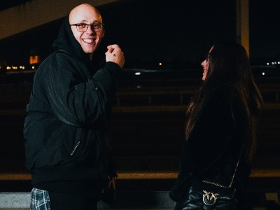 Milion w cashu w nowym klipie „NIKEACG” Nowego Polaka?