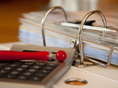 Dla wielu firm KSeF to kolejny obowiązek, a nie narzędzie, które ma ułatwiać pracę. Niestety