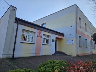 W Bratoszewicach rozwiąże się wieloletni problem? Przed szkołą powstanie bezpieczna droga