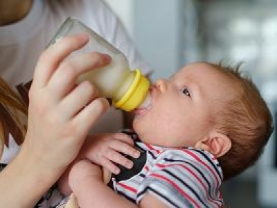 Występ prof. Cichosz u Rymanowskiego miał drugie dno? Ma powiązania z mlekiem, którym interesuje się sanepid i prokuratura