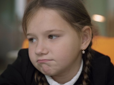 Ta rzecz w rozmowie z nauczycielem to czerwona flaga. Jeśli to usłyszysz – reaguj natychmiast