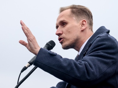 Zaczęło się niewinnie, bo od patelni, ale to tylko ćwiczenia. Berkowicze idą po 