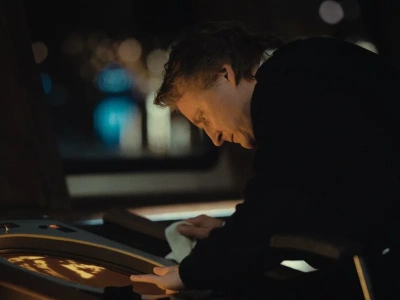 Polski serial już jest w TOP 4 najlepszych tego roku. „Człowiek milczy ze szczęką przy podłodze”